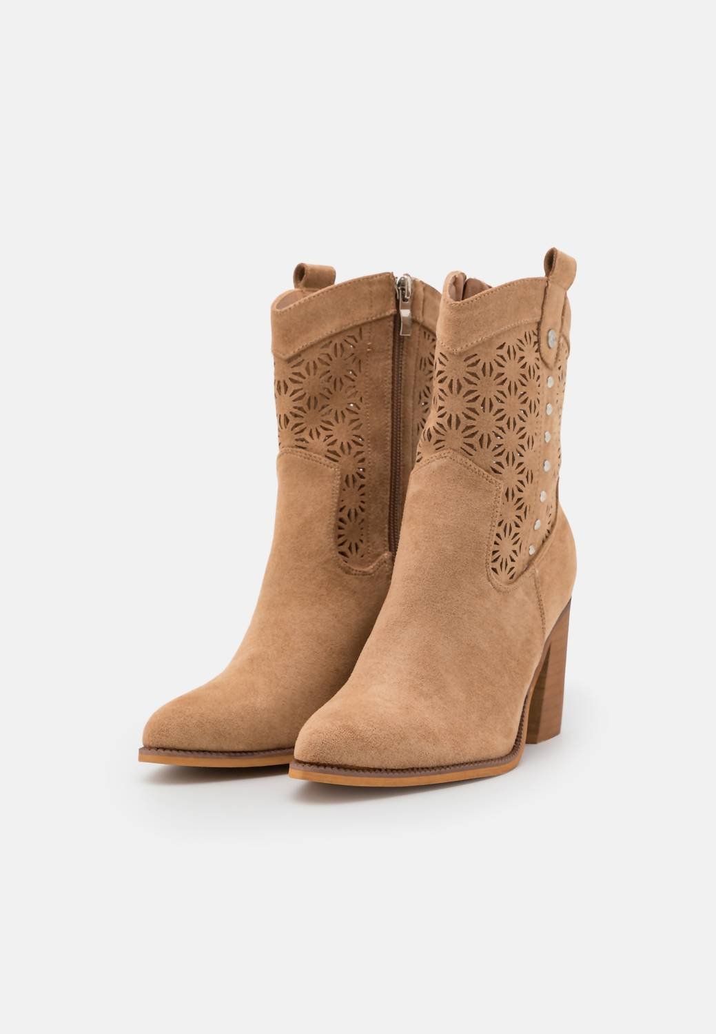Xti - Women's Ankle Country Boots - Image 2
