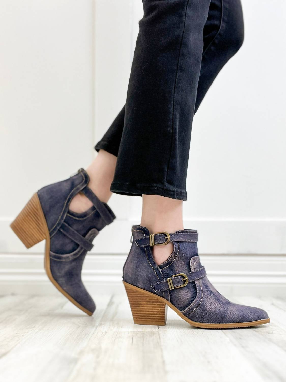 Corkys Footwear - Women's Night Out Booties