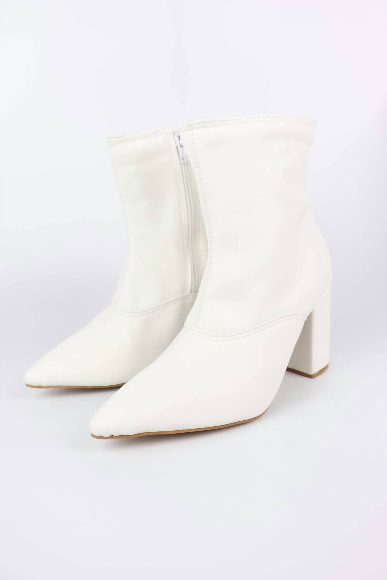 Everglades - Women's Ivory Chic Block Heel Ankle Boots