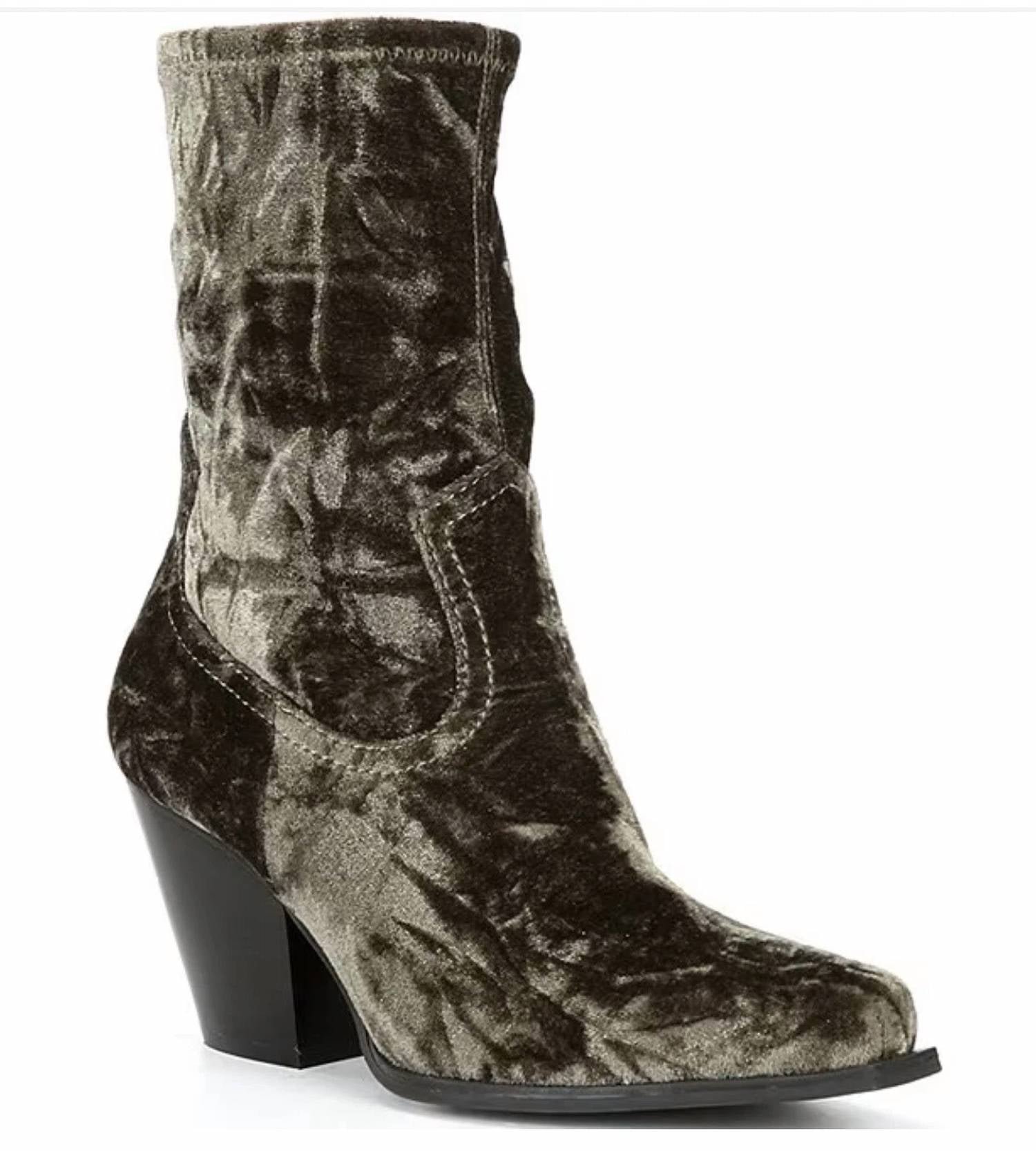 Gianni Bini - Women's Star-crossd 3 Western Booties