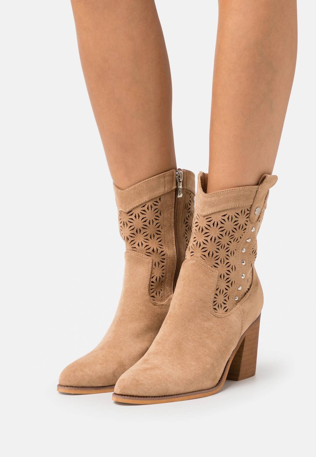 Xti - Women's Ankle Country Boots - Image 5