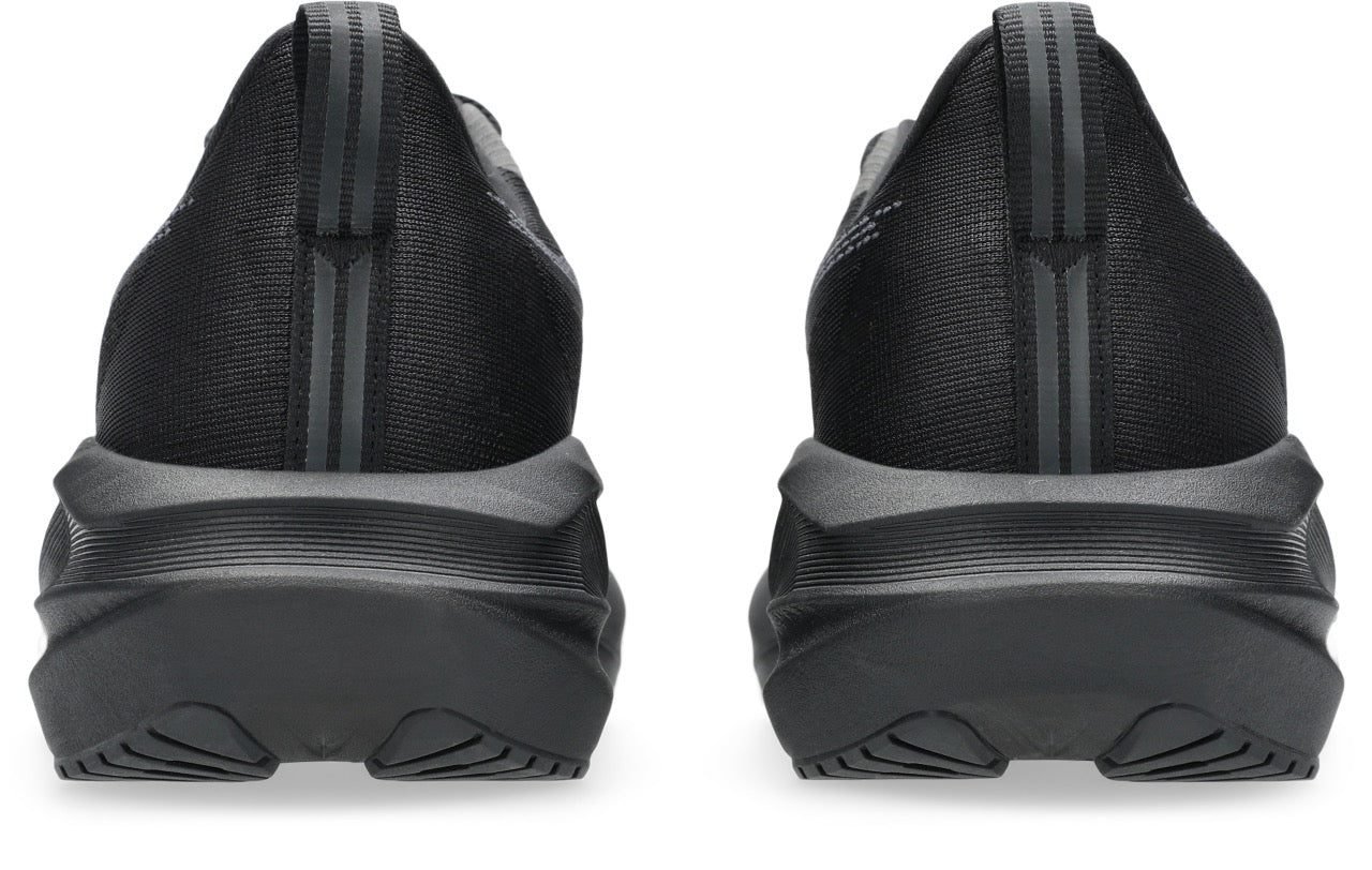 Women's Novablast 5 (002 - Black/Carrier Grey) - Image 5